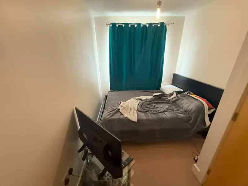 2 Bedroom Apartment To Let Near Reading Town Centre