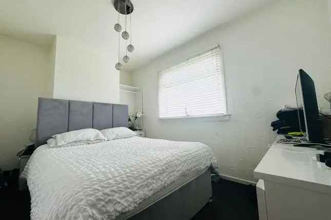 Maisonette for sale in Glen Road, Glasgow G32