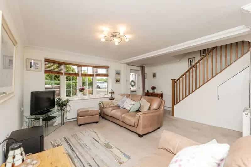 4 Bedroom Detached House for Sale in Low Ackworth