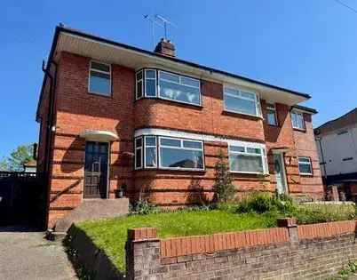 3 Bedroom House in Bitterne Southampton Garage Driveway No Deposit
