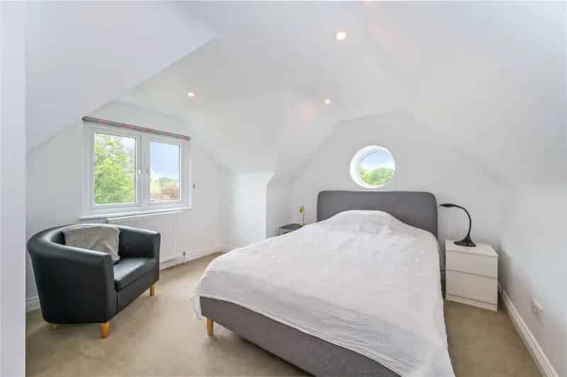 7 Bedroom House with Tennis Court and Studio Annexe