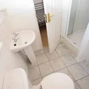 4 Bedroom House 98m² Manchester