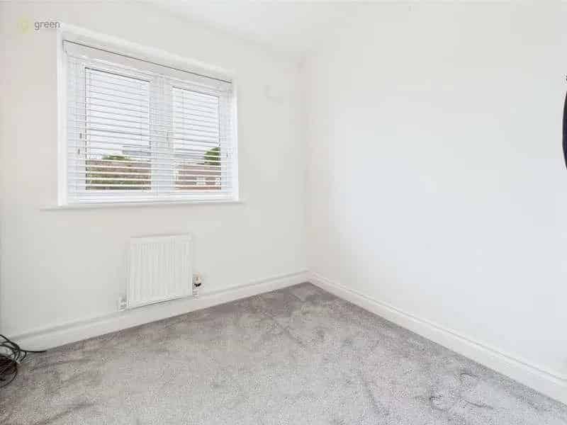 6 Bed House For Sale