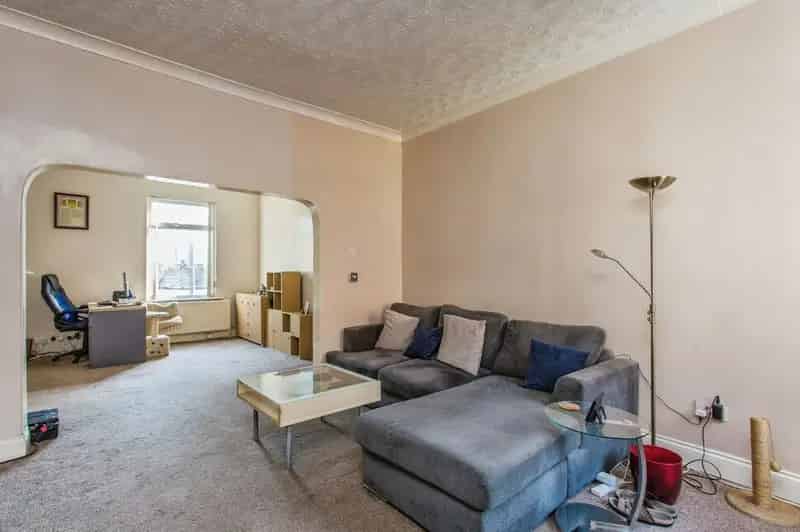 2 Bedroom End Terrace House Wigan Great Location