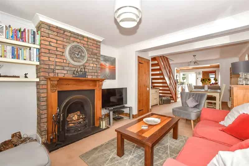 2 Bedroom Victorian Terraced House for Sale