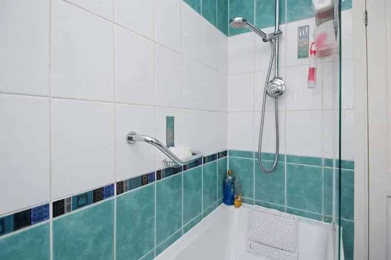 2 Bed House for Sale Herne Mill Lane