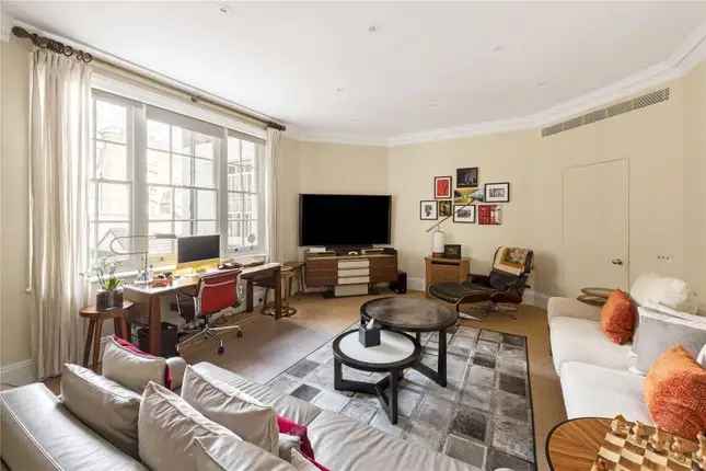 Flat for sale in Davies Street, London W1K