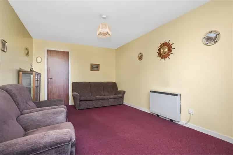 2 Bed Flat Musselburgh First Floor Apartment