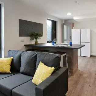 1 Room Flat 18m² Southampton Student Accommodation