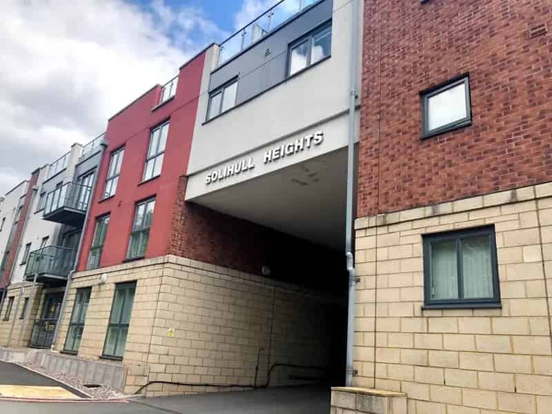 2 Bedroom Modern Ground Floor Apartment Zero Deposit Guarantee