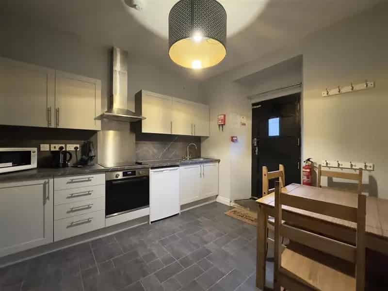 1 Bedroom Apartment to Rent Lemon Street