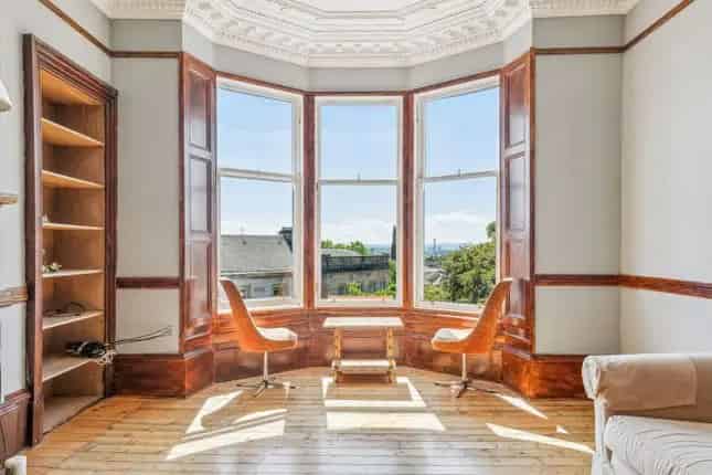 Large 6-Apartment Flat for Sale in Glasgow's West End