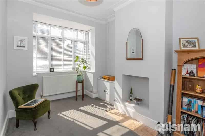 2 Bedroom Terraced House for Sale No Upward Chain