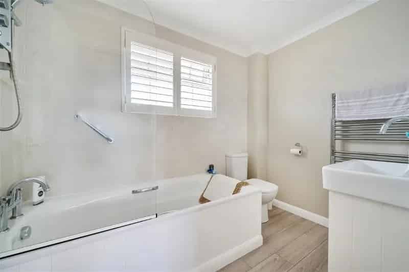 4 Bed House for Sale in Dartmouth