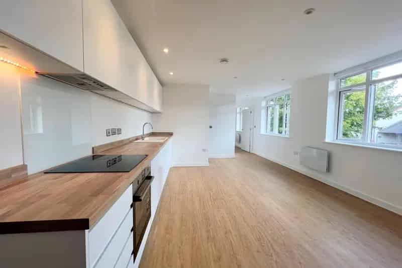 One Bedroom Apartment near Didcot Parkway Station