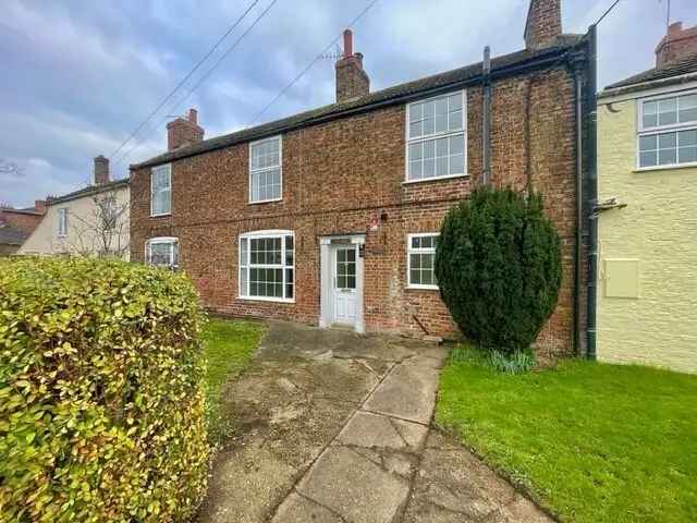 3 Bed Cottage New Bollingbroke Solar Panels Air Source Heat Pump