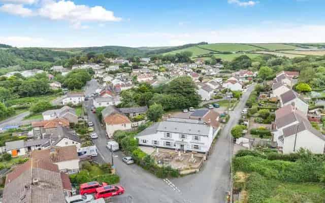 Ebrington Arms Knowle Braunton EX33 2LW Pub for Sale or Lease