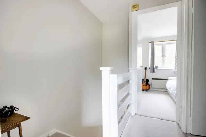 2 Bedroom House for Sale in Charming Cul-de-sac