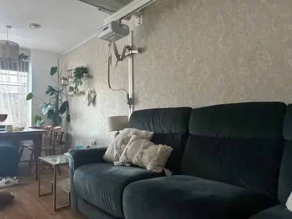 4 Bed Wheelchair Accessible Townhouse Near Amenities and Schools