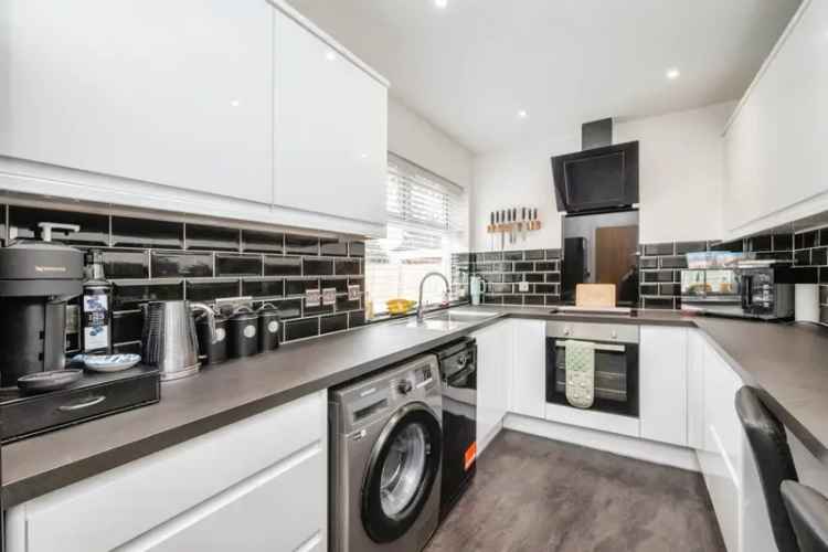 Modern Two Bedroom Bungalow Near Gorleston Beach