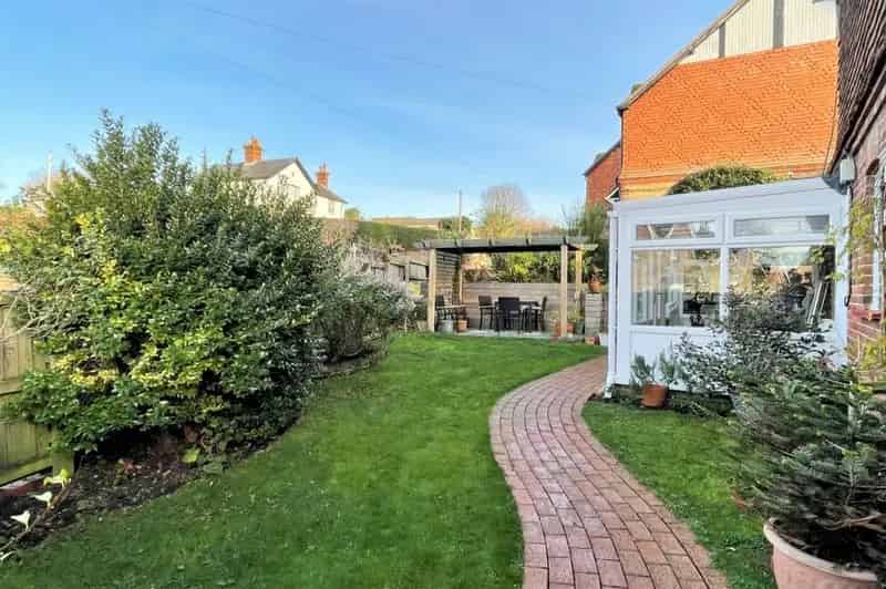 2 Bedroom Semi Detached House Wingham Kent