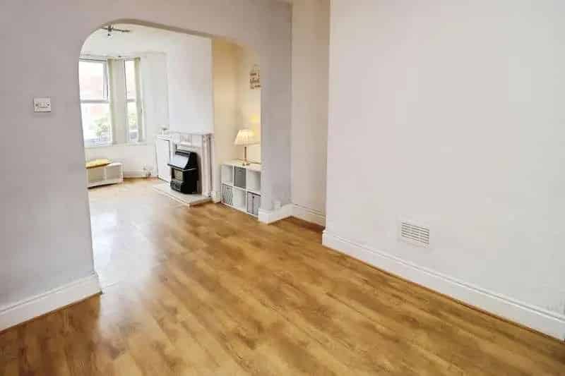 2 Bed Terraced House For Sale