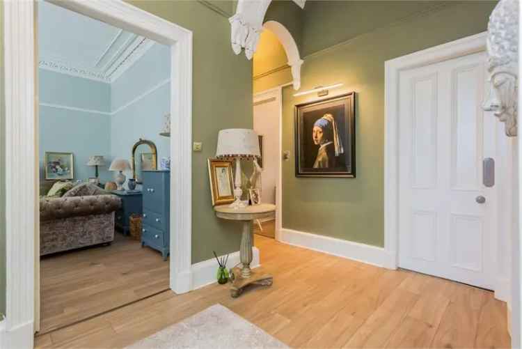 2 Bed Flat Ground Floor Paisley 2 Reception Rooms