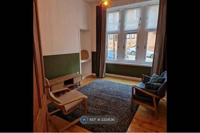 Flat to rent in Stewartville Street, Glasgow G11