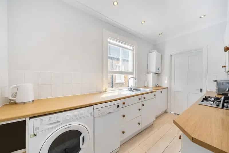 Two Bedroom Period Apartment Wandsworth Southfields