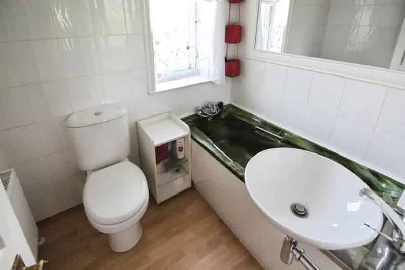 3 Bed House for Sale Near M56M60 Motorway