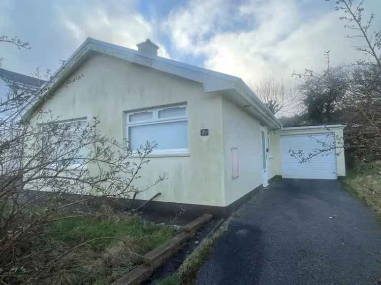 2 Bedroom Detached House for Sale at Auction