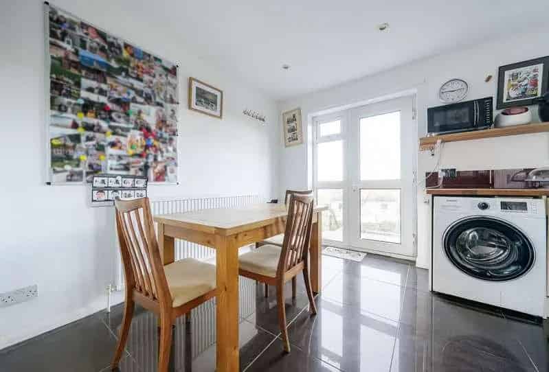 3 Bed House for Sale Modern Link Detached House