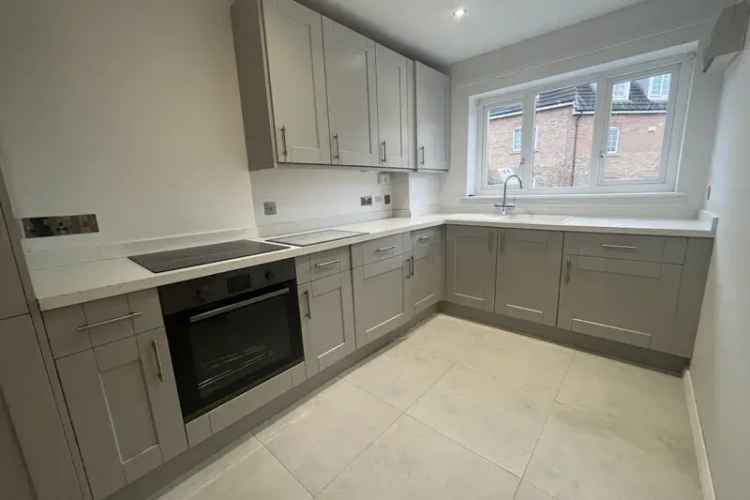 Modern Family Home with Driveway Parking and Enclosed Garden