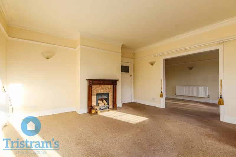 3 Bedroom Flat House to Rent Sherwood