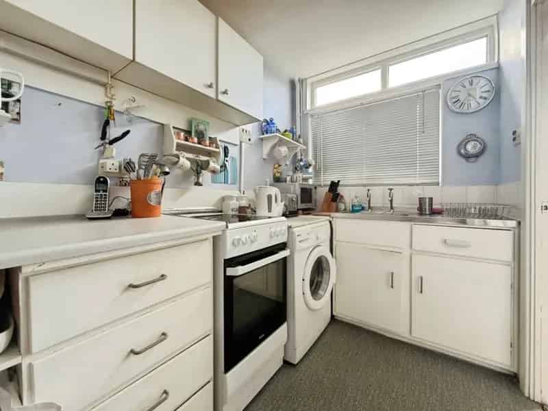 2 Bedroom Duplex Apartment For Sale NO ONWARD CHAIN