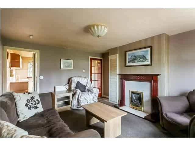 2 bedroom flat  for sale