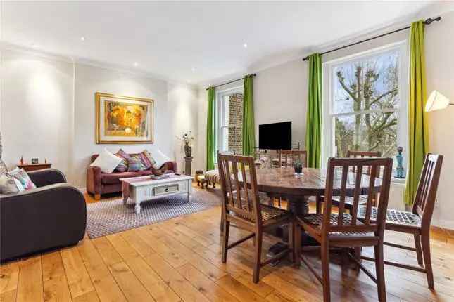 3 Bedroom Apartment for Sale in Little Venice W9