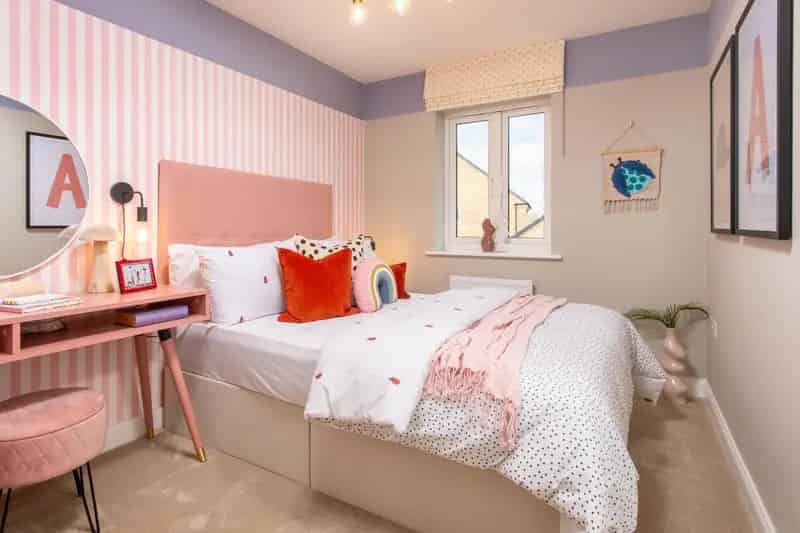 4 Bed Detached House For Sale
