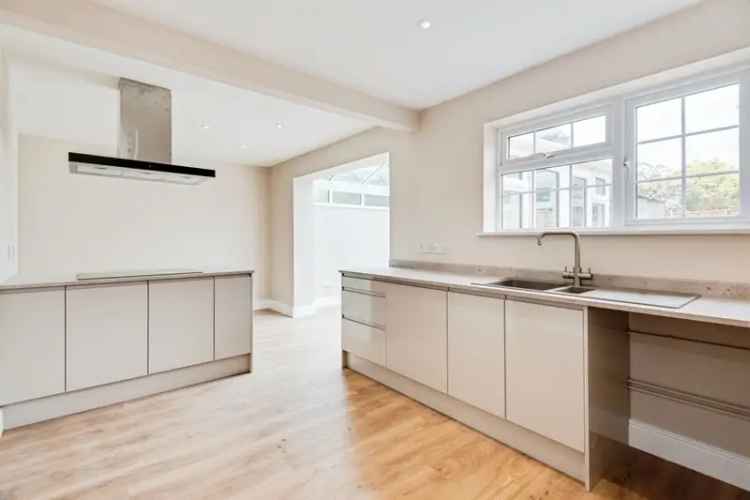 3 Bed House Wallingford Family Home Open Plan Kitchen Garden