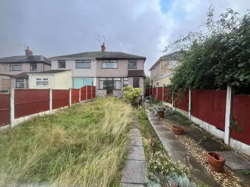 3 Bed Semi Detached House For Sale