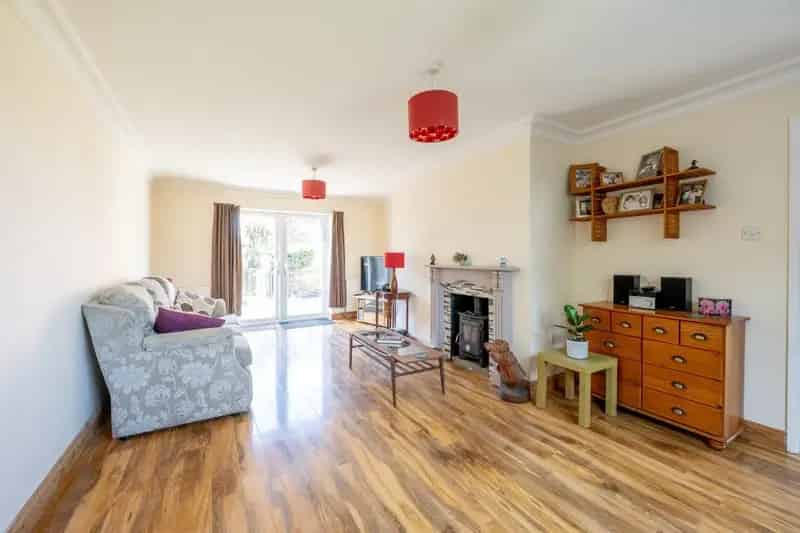 5 Bedroom Detached House with Annexe Syderstone