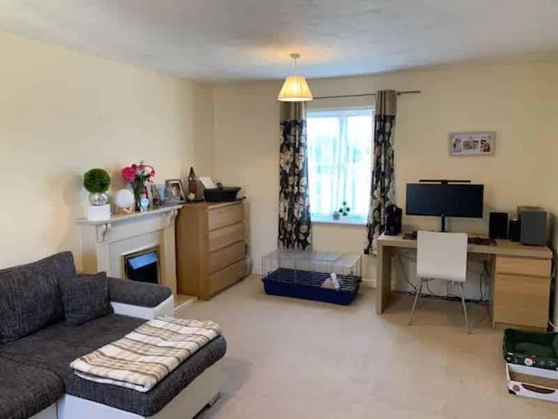 2 Bedroom Flat to Rent