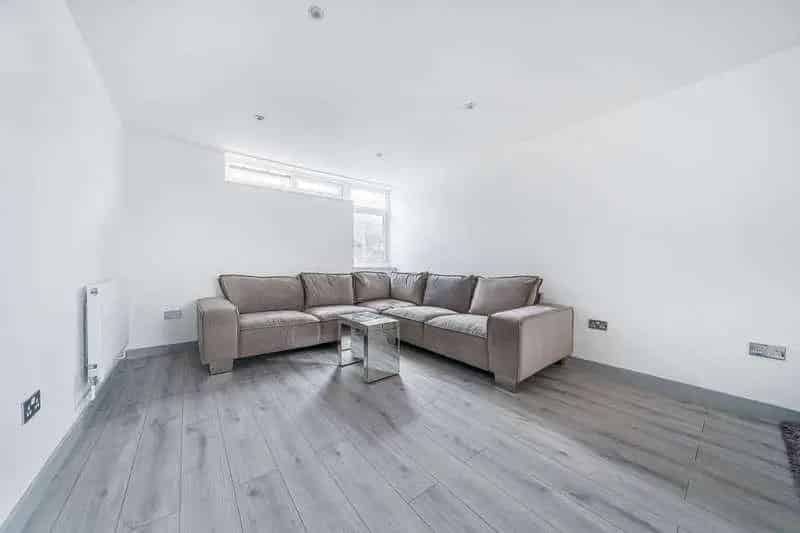 6 Bed House for Sale Near Walthamstow Central