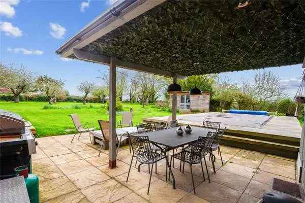 Brightwell-cum-Sotwell, Wallingford, Oxfordshire, OX10 0RH | Property for sale | Savills