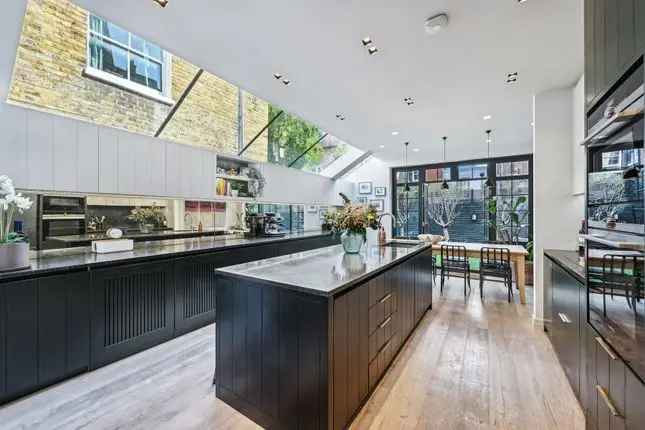 Terraced House for Sale in Kimbell Gardens Bishops Park London SW6