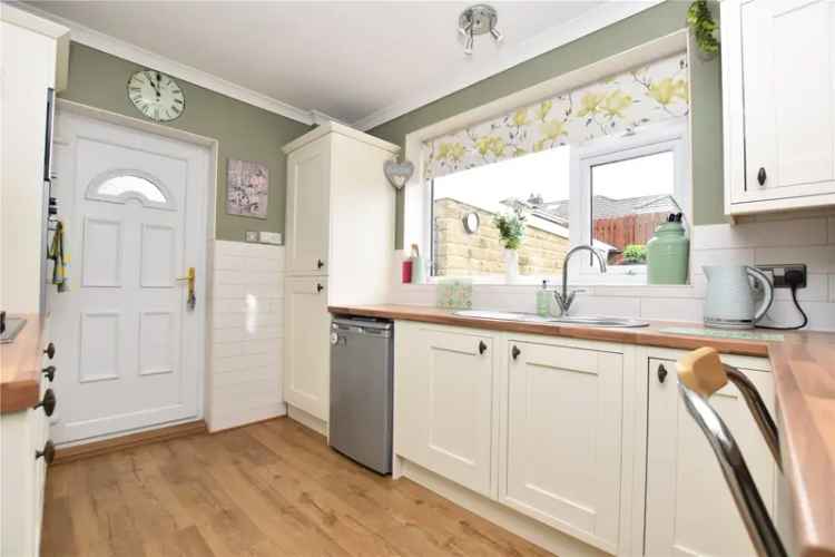 Bungalow For Sale in Leeds, England