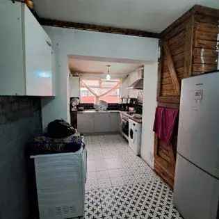 3 Bed House 31m² Manchester