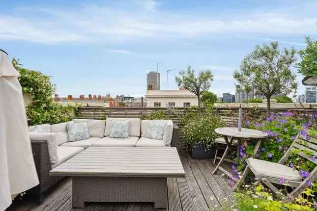 3 Bedroom Terraced House for Sale Millbank London SW1P