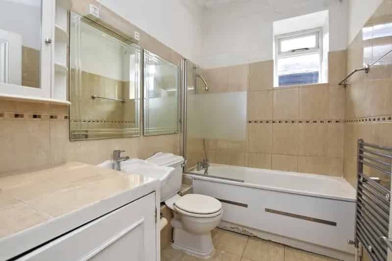 2 Bedroom Flat to Rent in South Hampstead