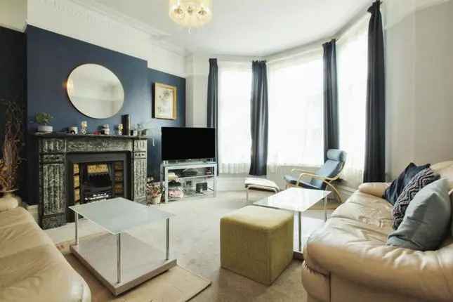 Terraced house for sale in Thistlewaite Road, Hackney, London E5